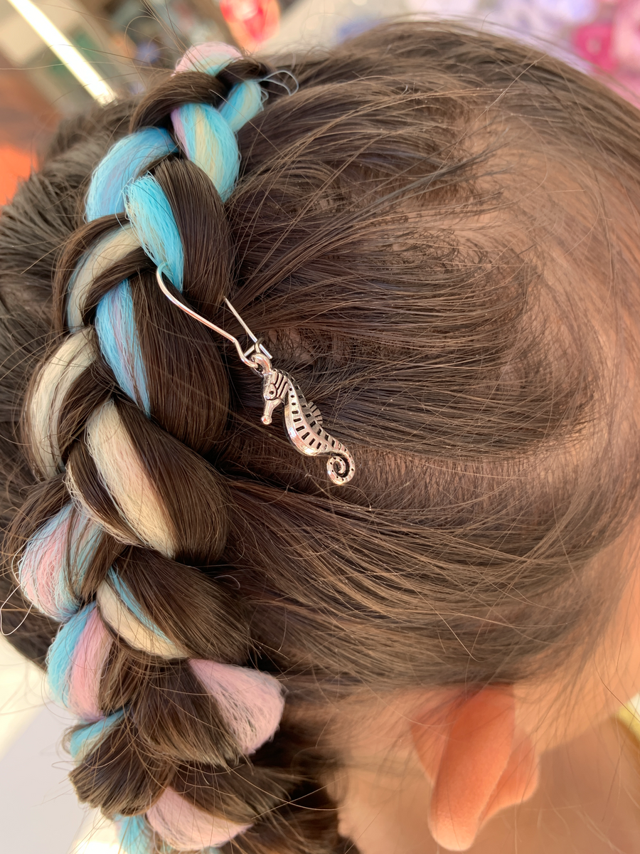 Star hair charm in silver colour – Larzy Pty Ltd